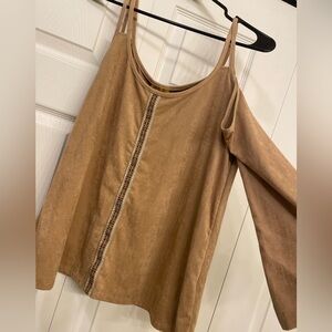 Wrangler Women's Tan Blouse with Embroidered Detail